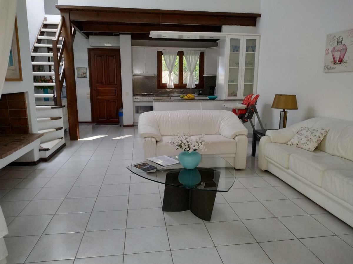 Sani Villa Maria ภายนอก รูปภาพ